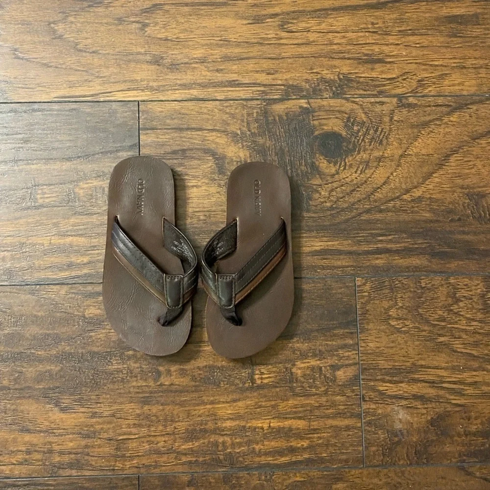 Old Navy Boys Brown Faux Leather Sandals, Size 12/13